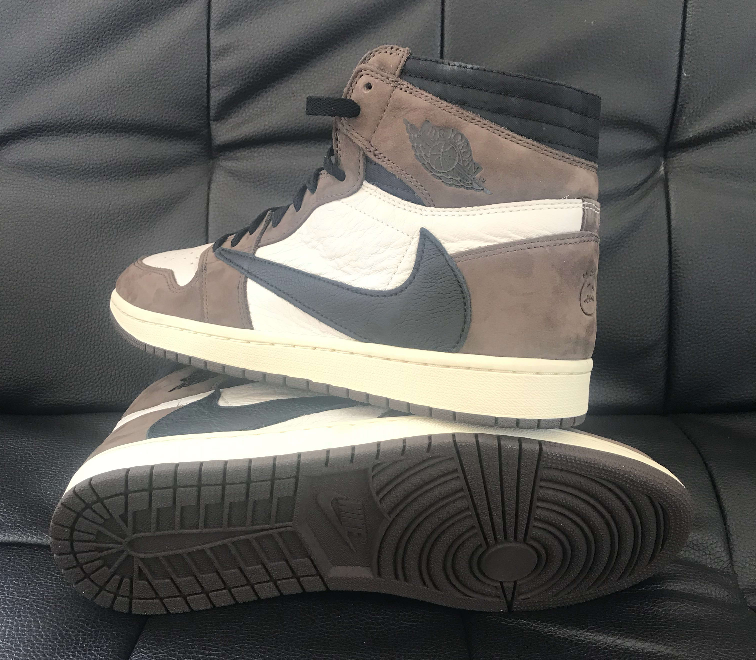 jordan 1 travis scott details