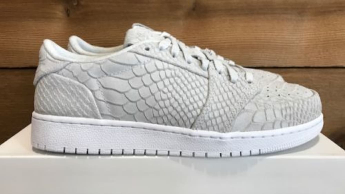 snakeskin jordan 1 low