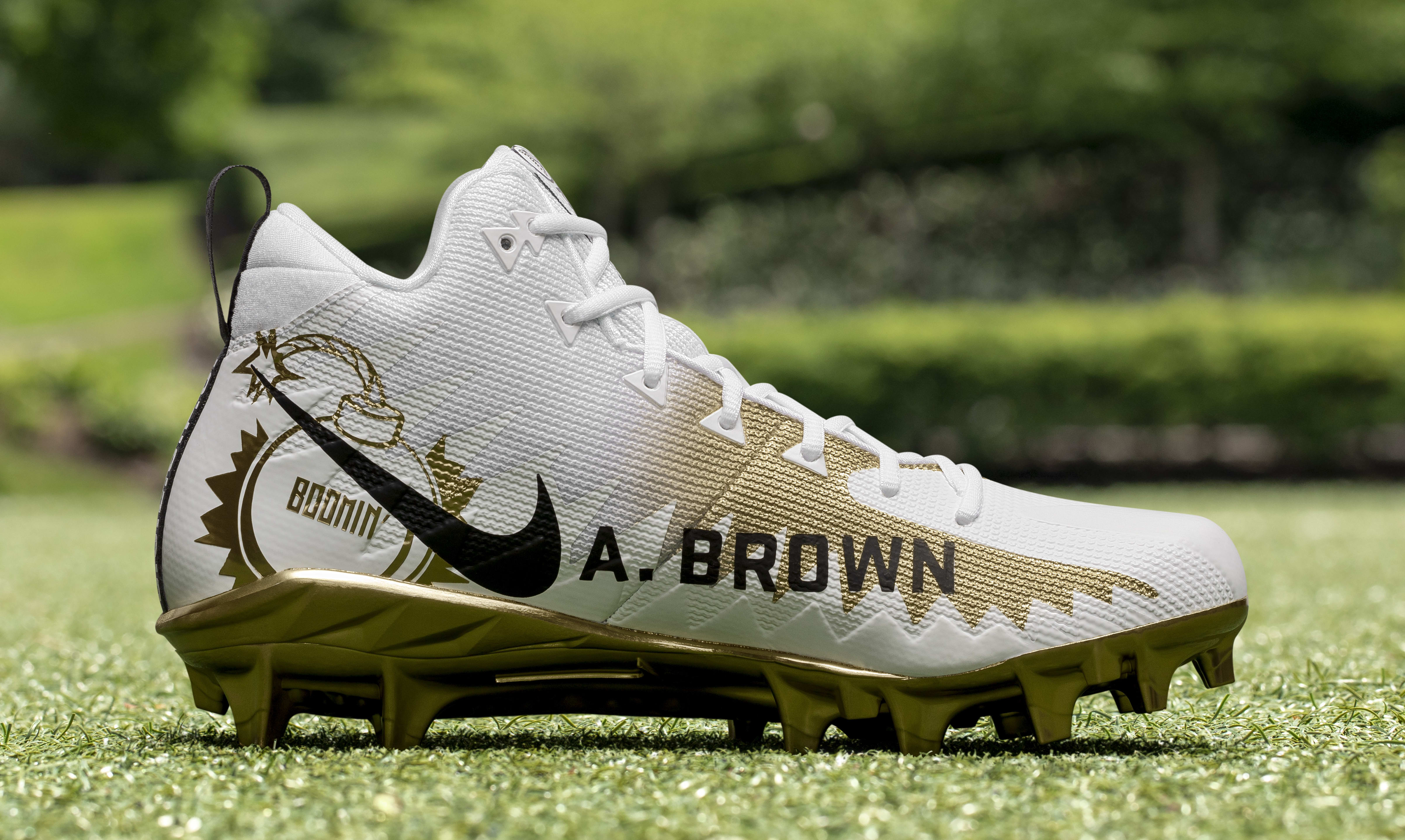 antonio brown shoes nike