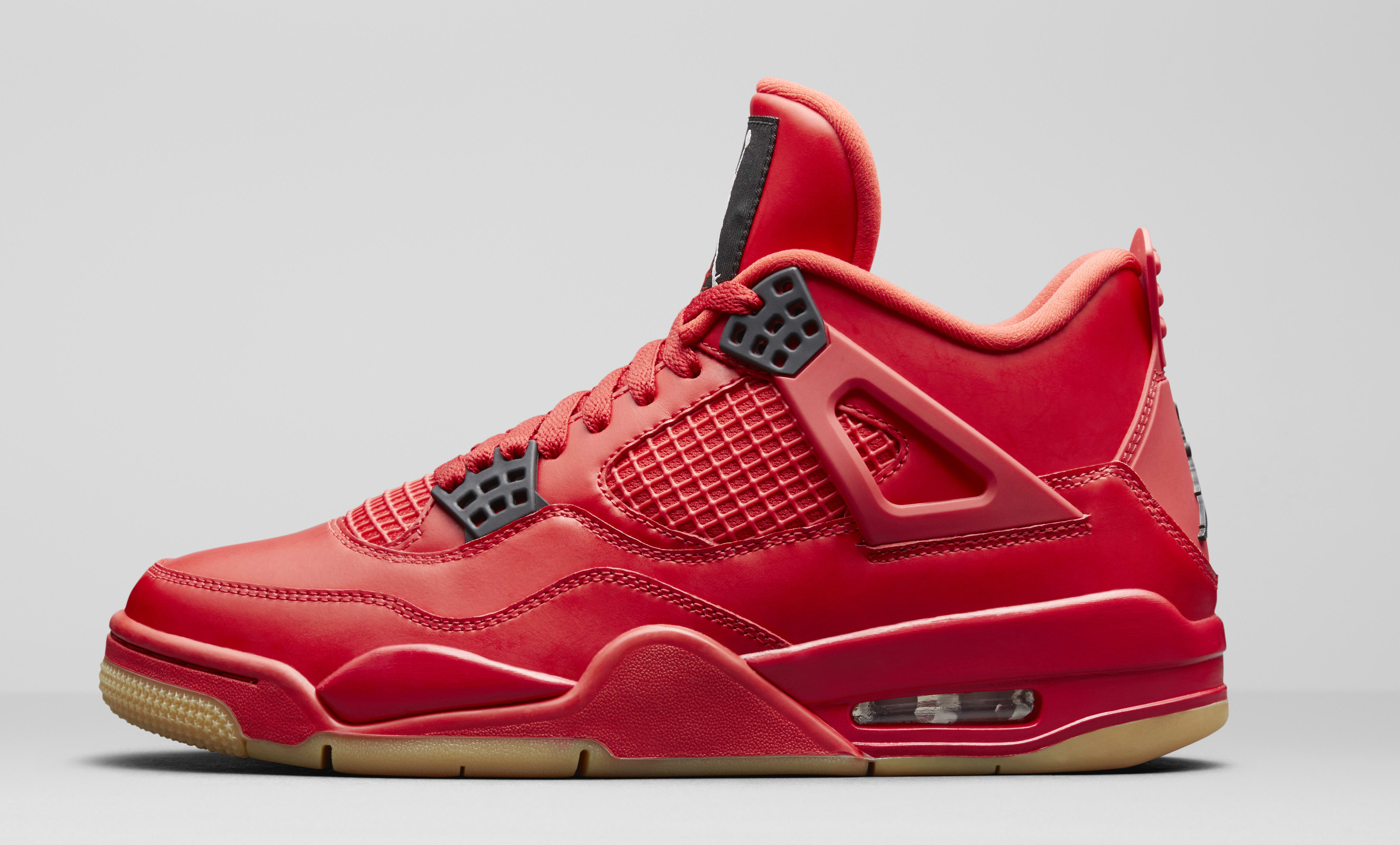 red 4s gum bottom