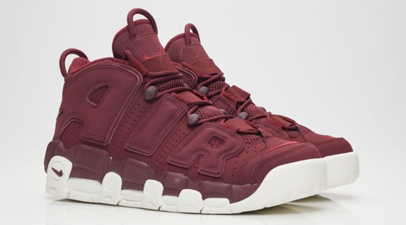 nike air more uptempo marron