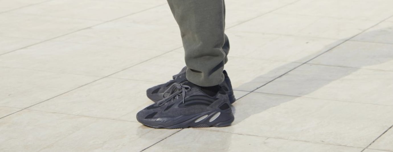 yeezy boost 700 on feet