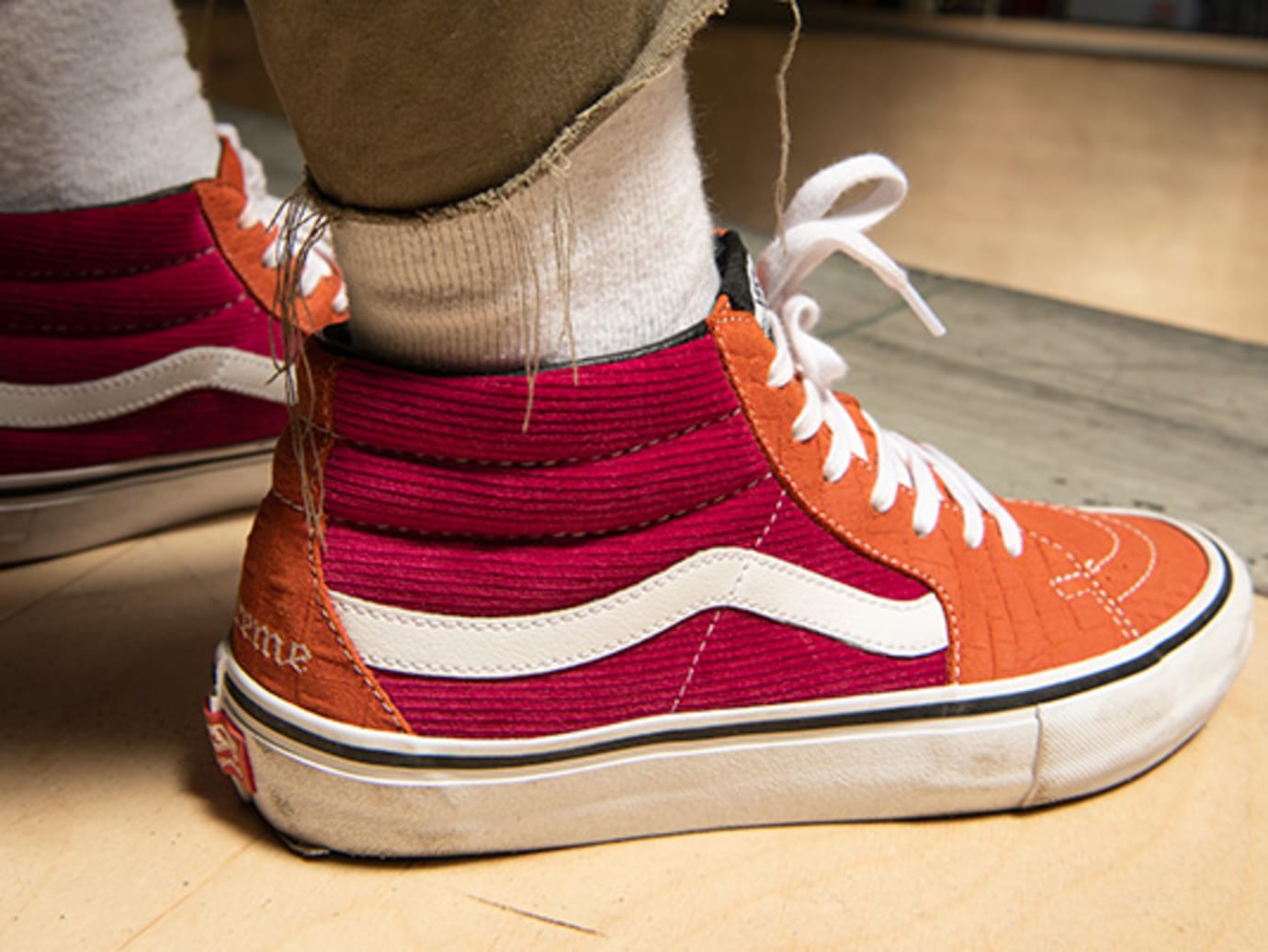 vans crocodile corduroy