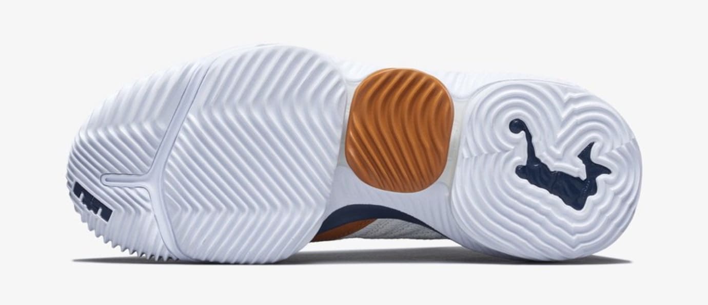 Lebron 16 bottom