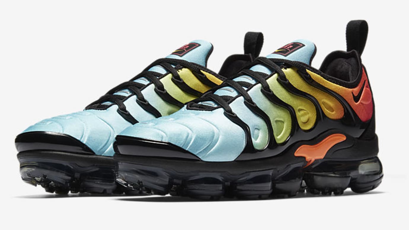 colorful vapormax plus