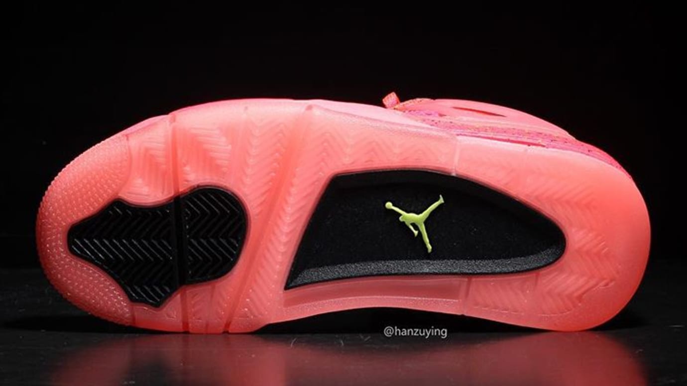 jordan 4 hot punch footlocker
