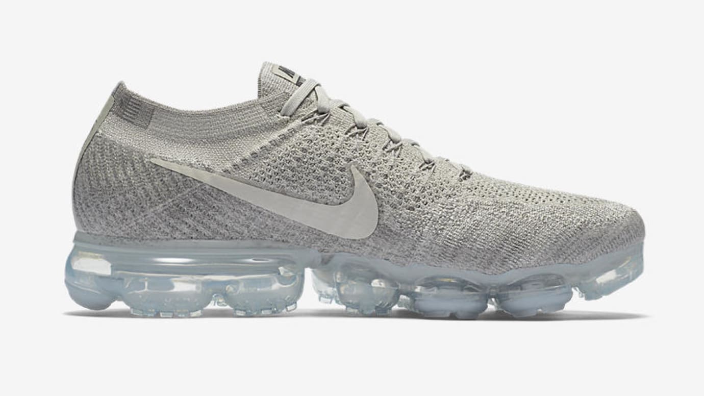 grey vapormax