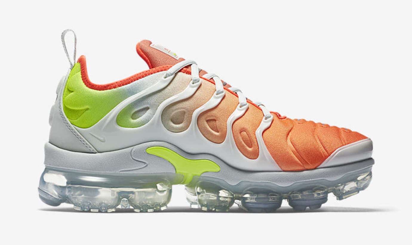 vapormax plus orange and green