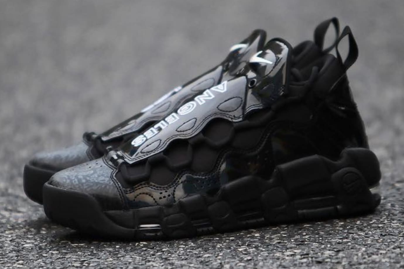 nike air more money all black