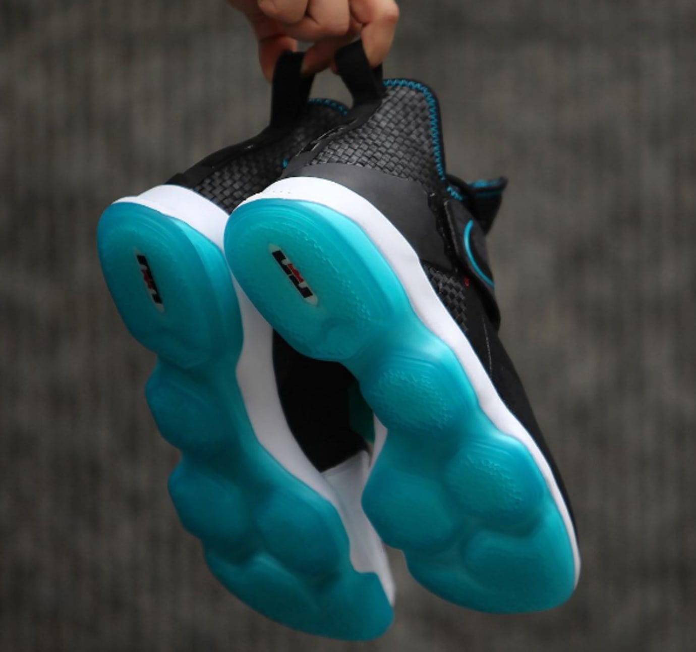 nike lebron 14 red carpet