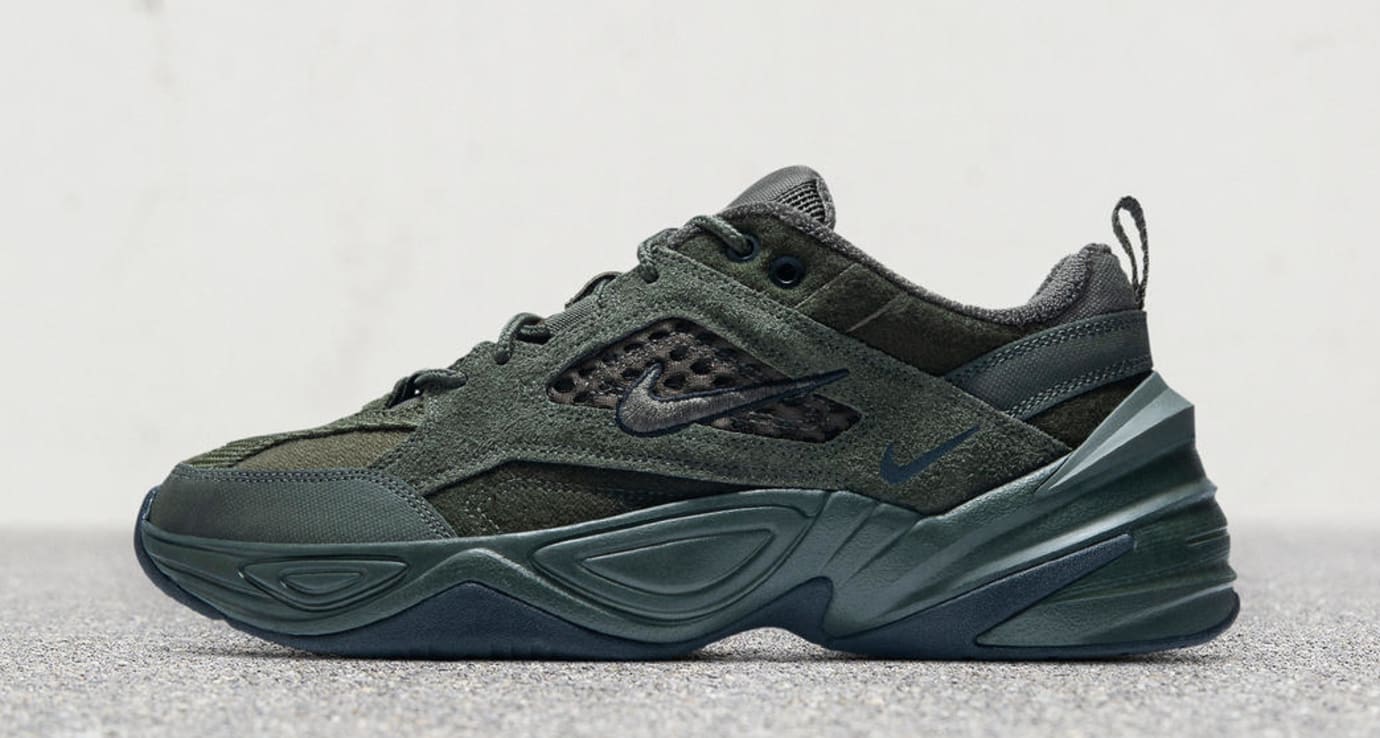 Nike tekno olive green