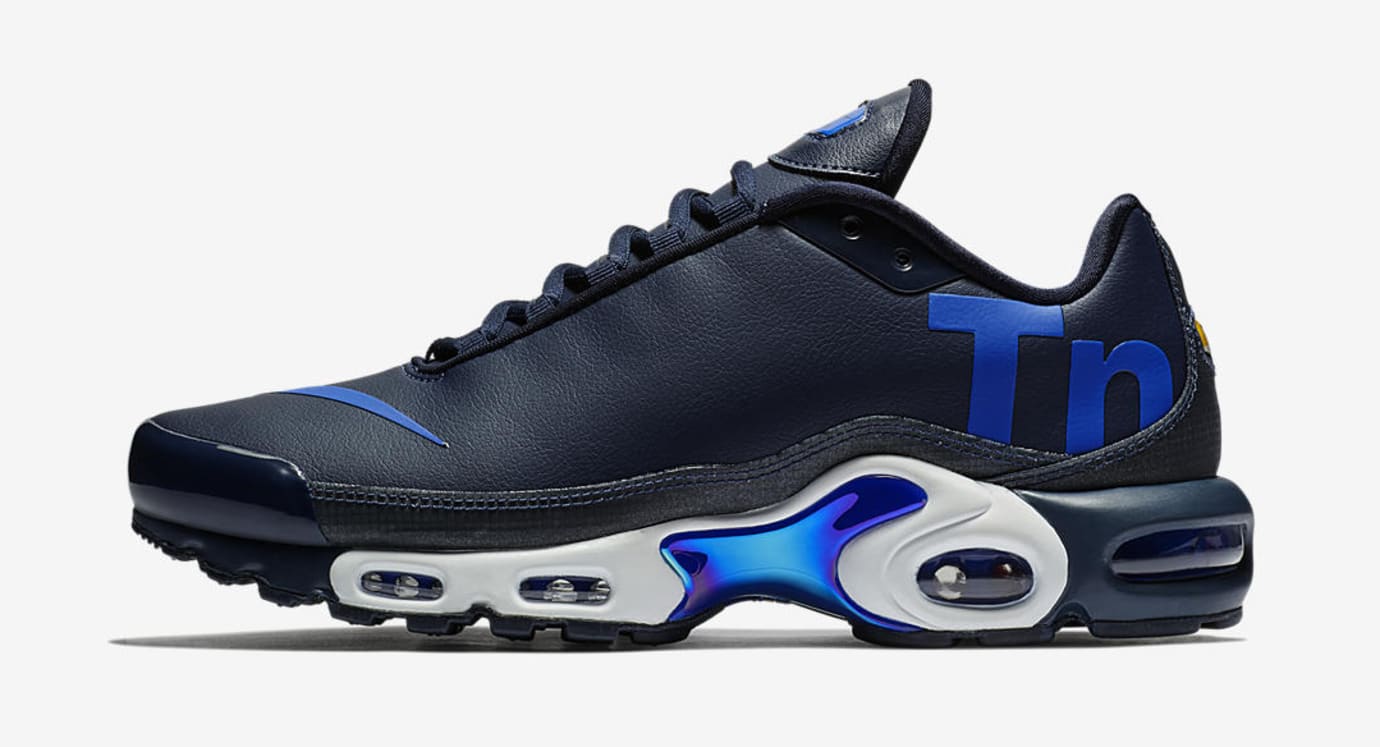 nike air max plus tn logo