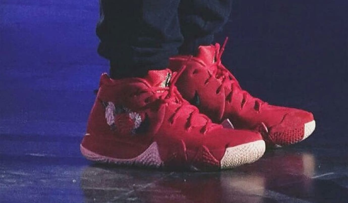 Rose kyrie 4 new arrivals