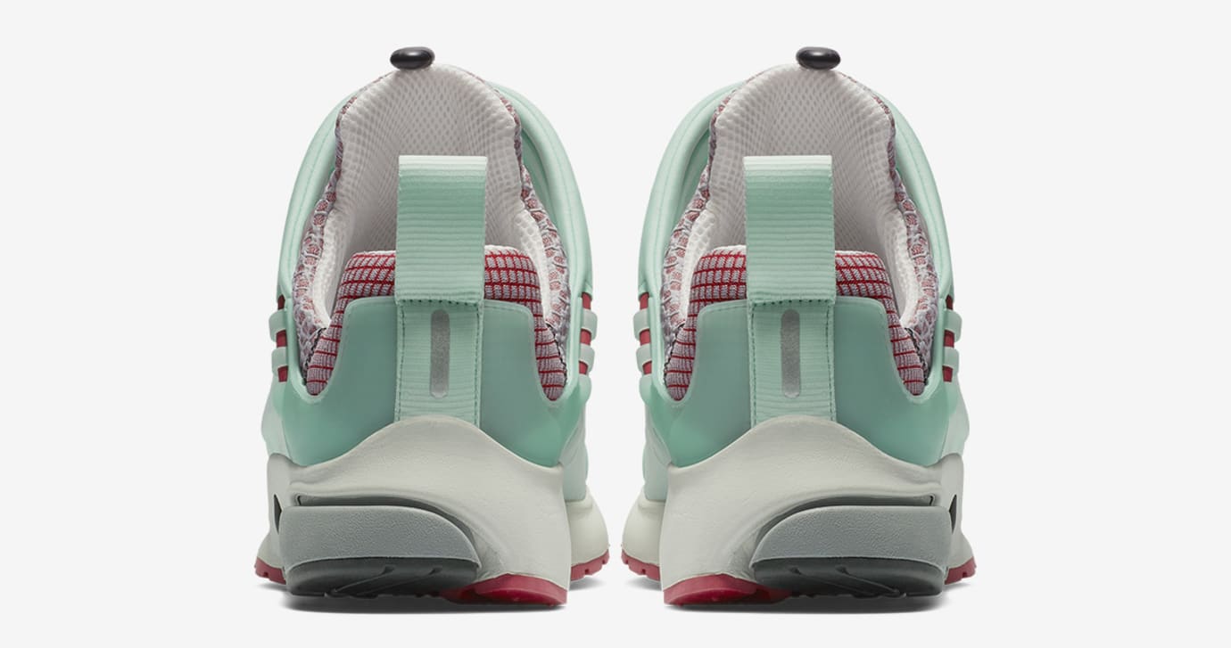 nike foot tent