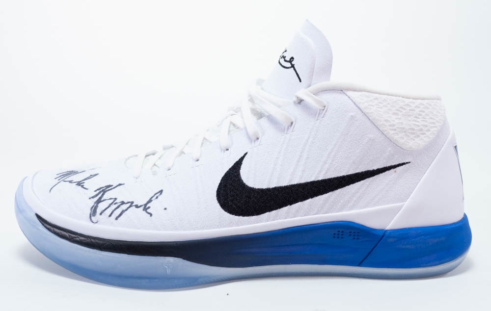 kobe ad duke pe