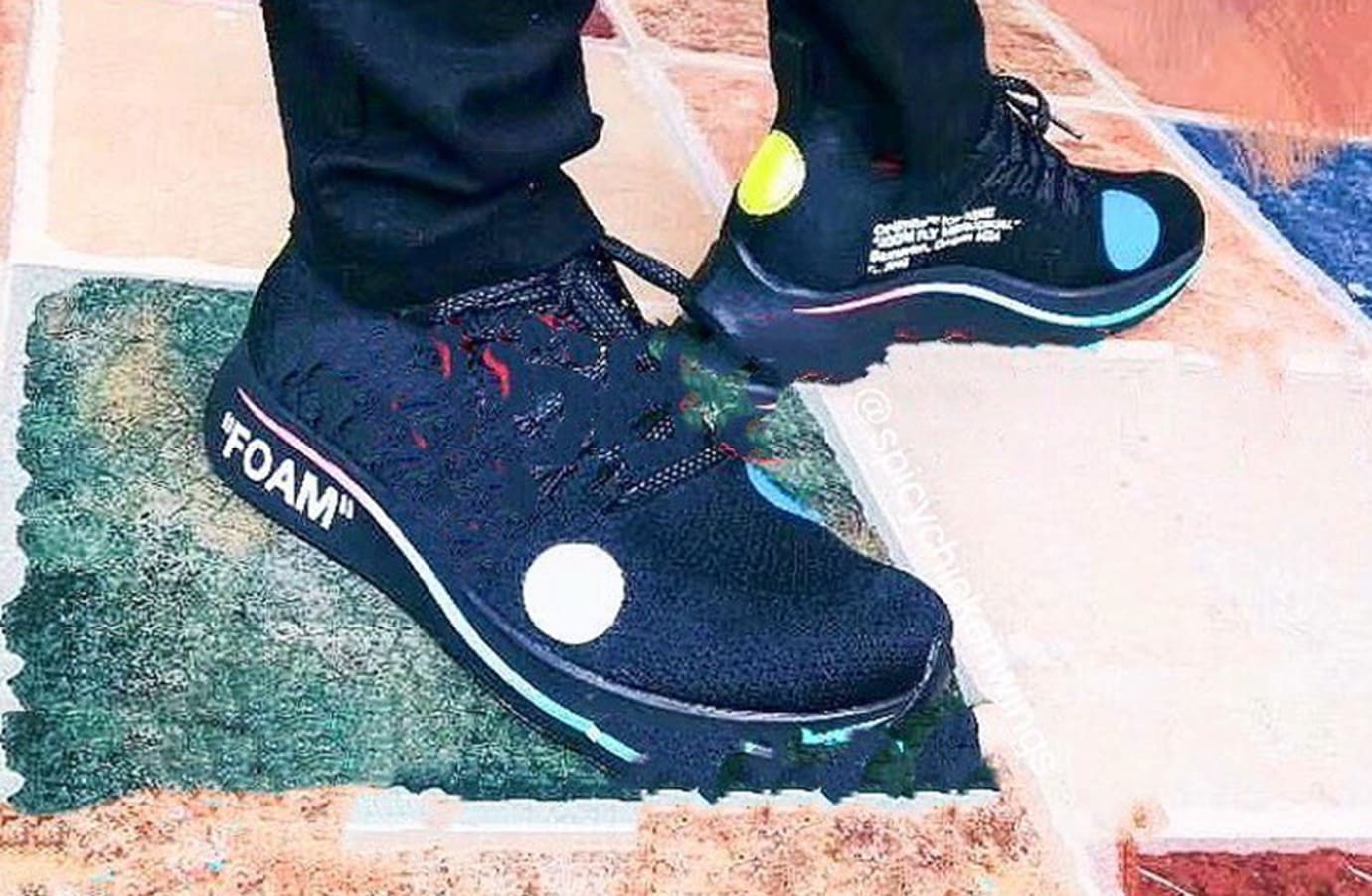 off white zoom fly on feet