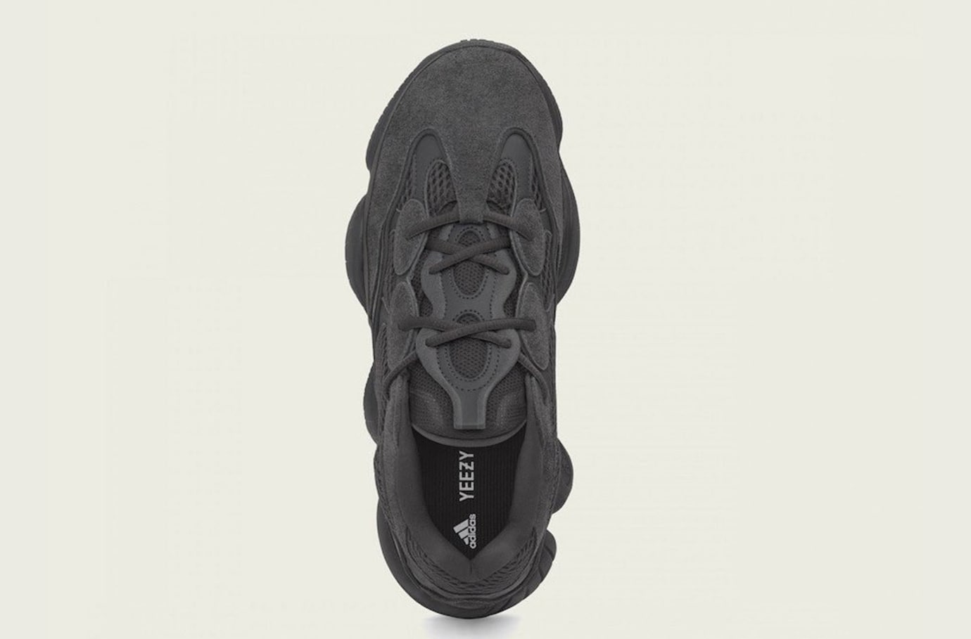 yeezy 500 black prezzo