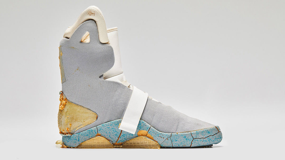nike mags worth