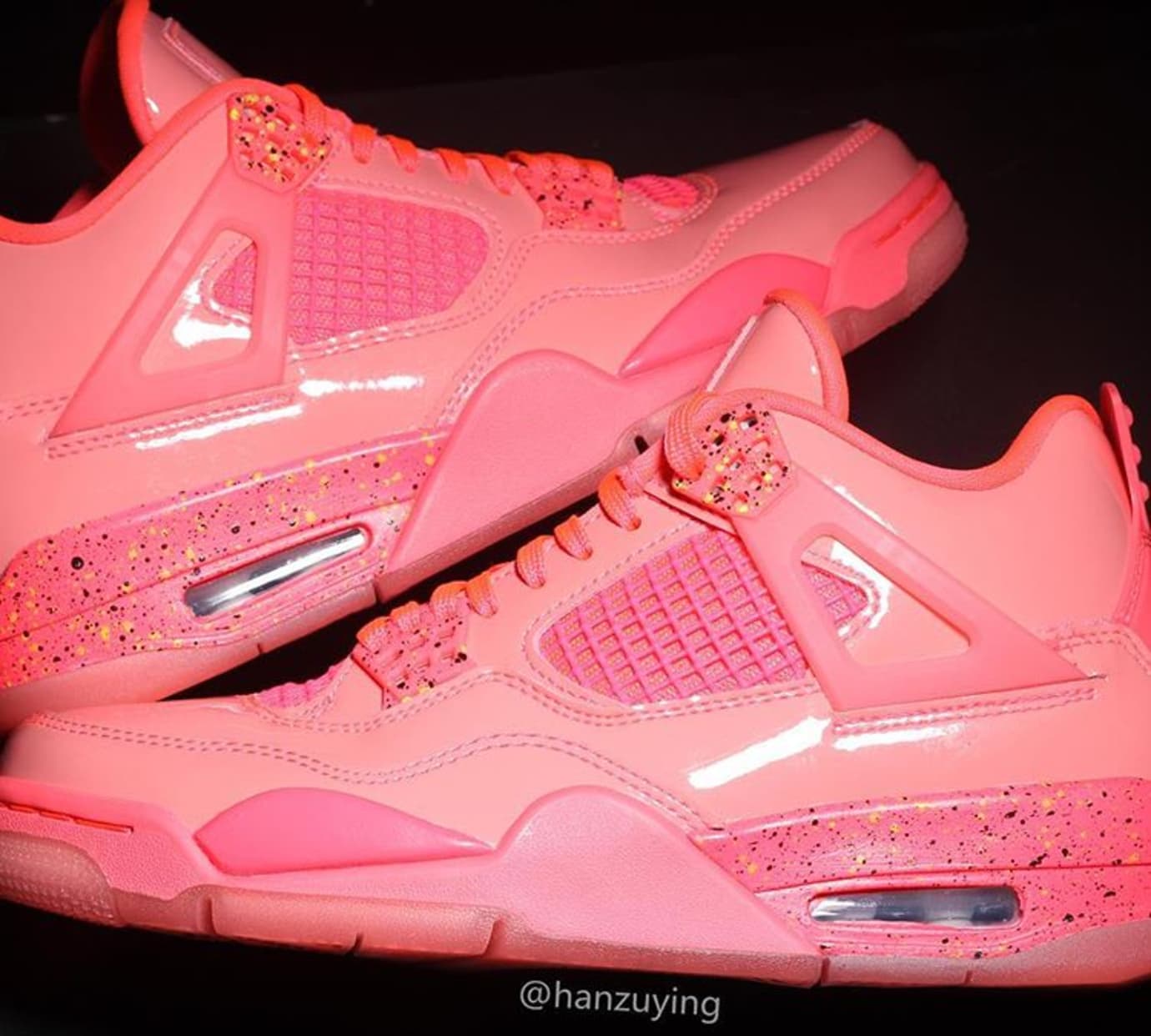 neon pink 4s