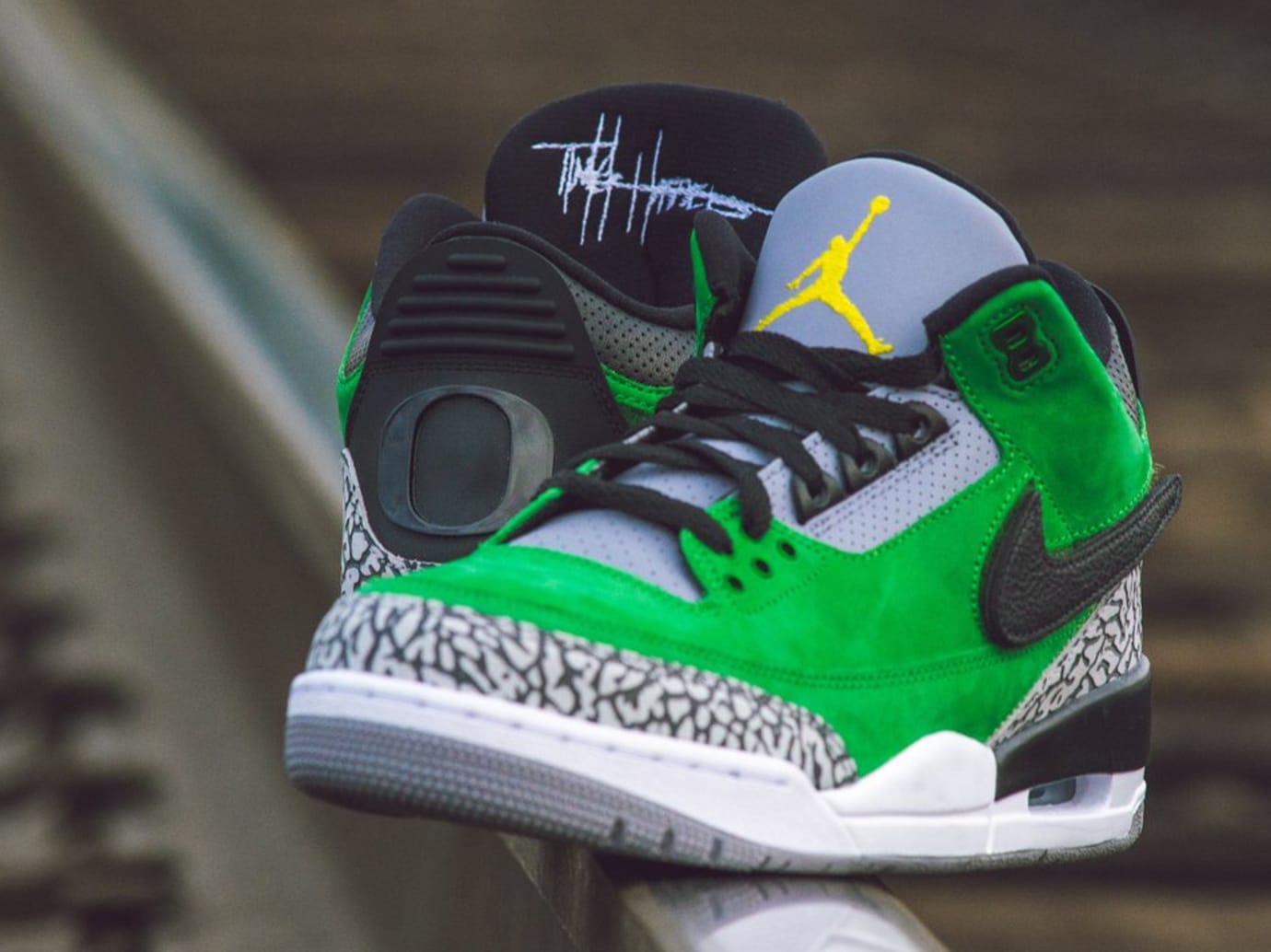 air jordan 3 oregon ducks