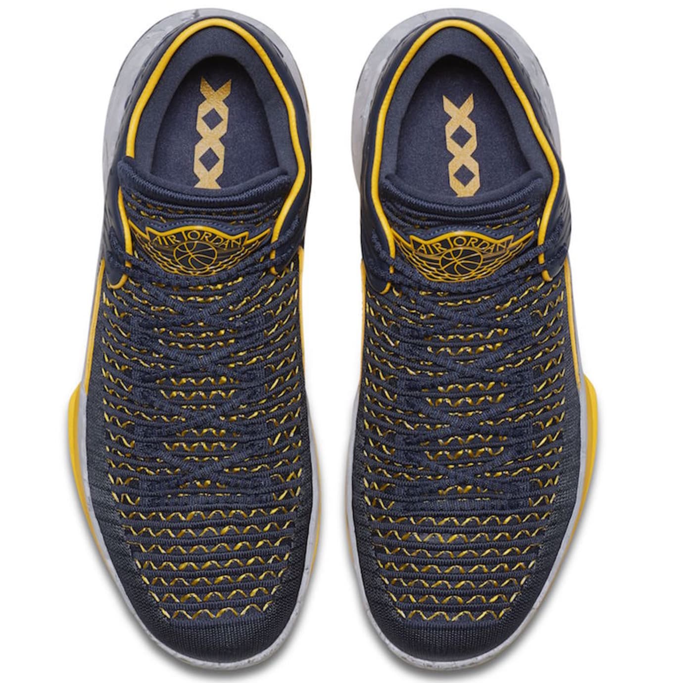 Air Jordan 32 Low Michigan Sole Collector