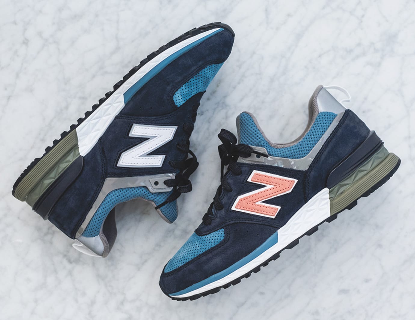New Balance x Ronnie Fieg x Dover Street Market 574 Sport New Balance x Ronnie Fieg x Dover Street Market 574 Sport