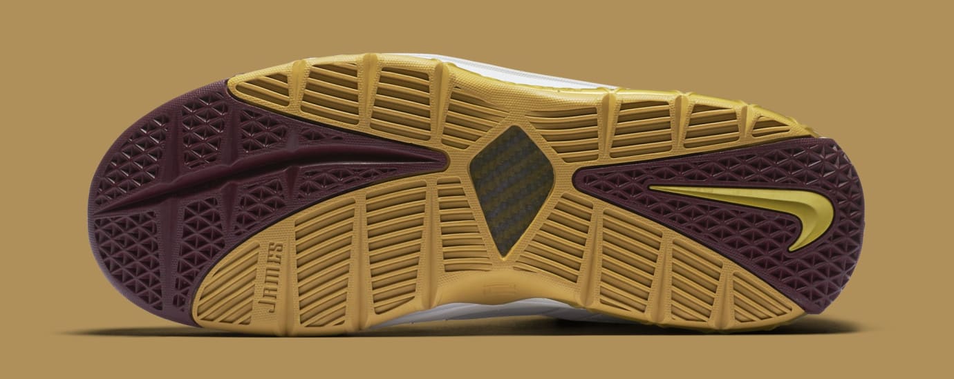 Nike Zoom LeBron 3 'CTK' BQ2444-100 (Bottom)