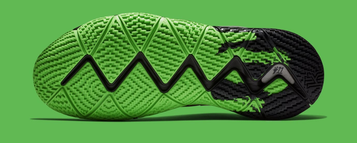 nike kyrie irving 4 halloween