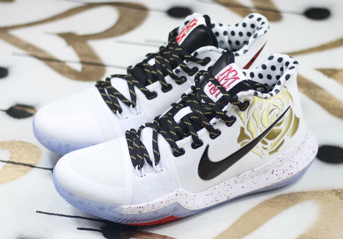 kyrie 3 mom