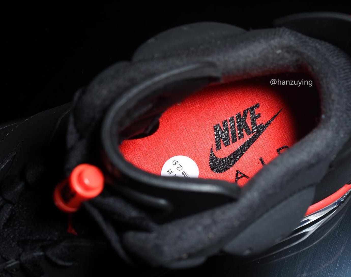 air-jordan-6-black-infrared-2019-early-look-insole