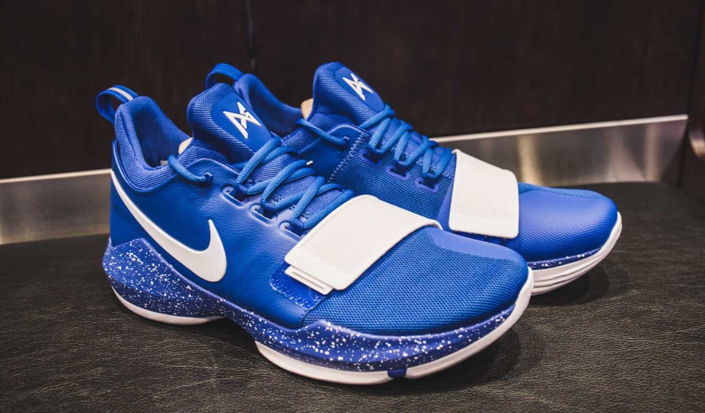 kentucky basketball shoes