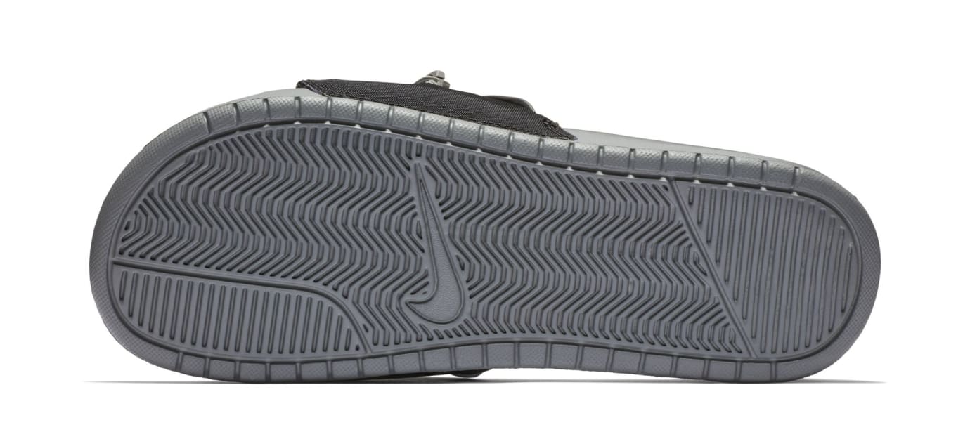 JDI 'Fanny Pack' Slides Sole Collector