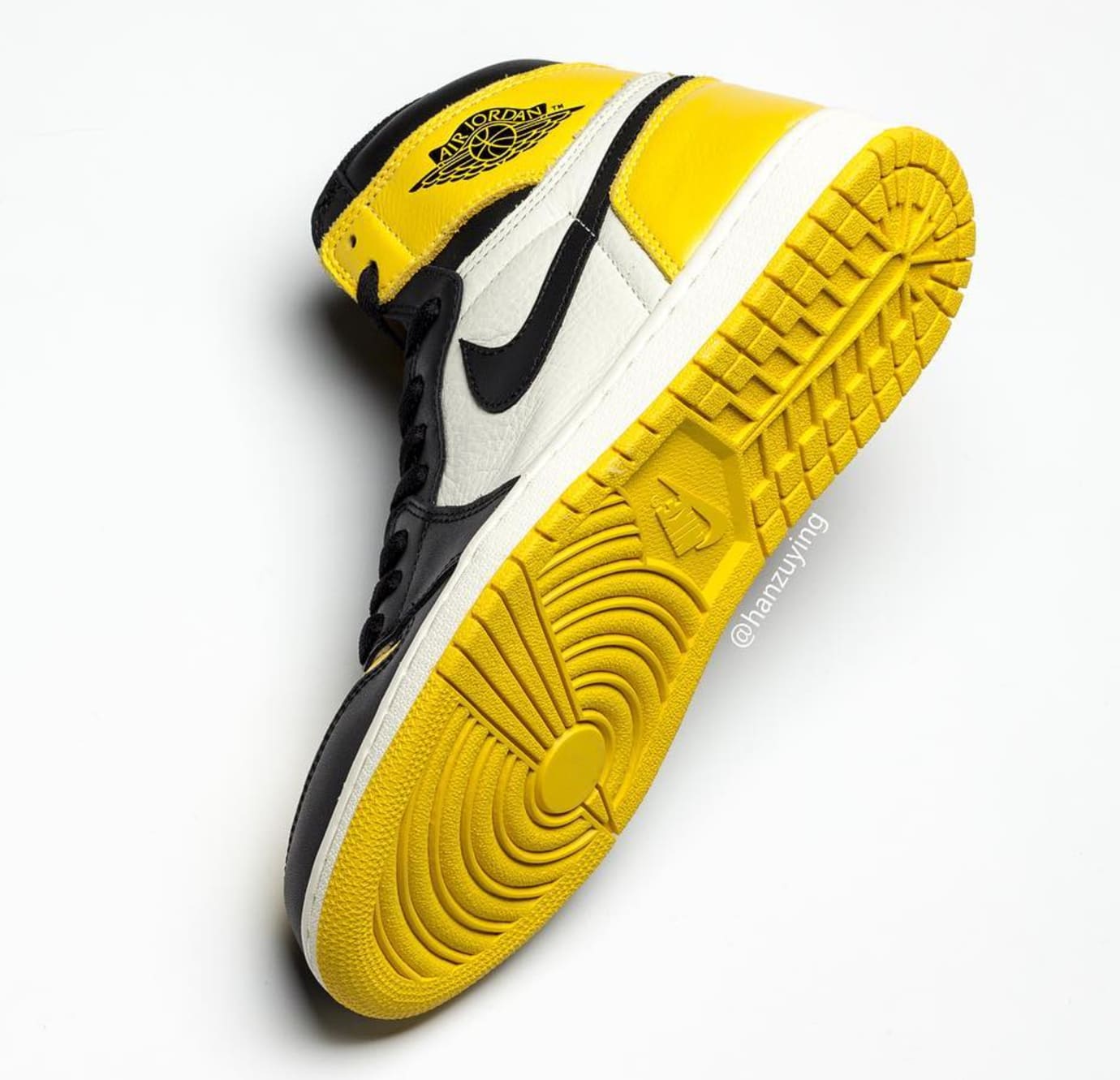 jordan 1 yellow toe high