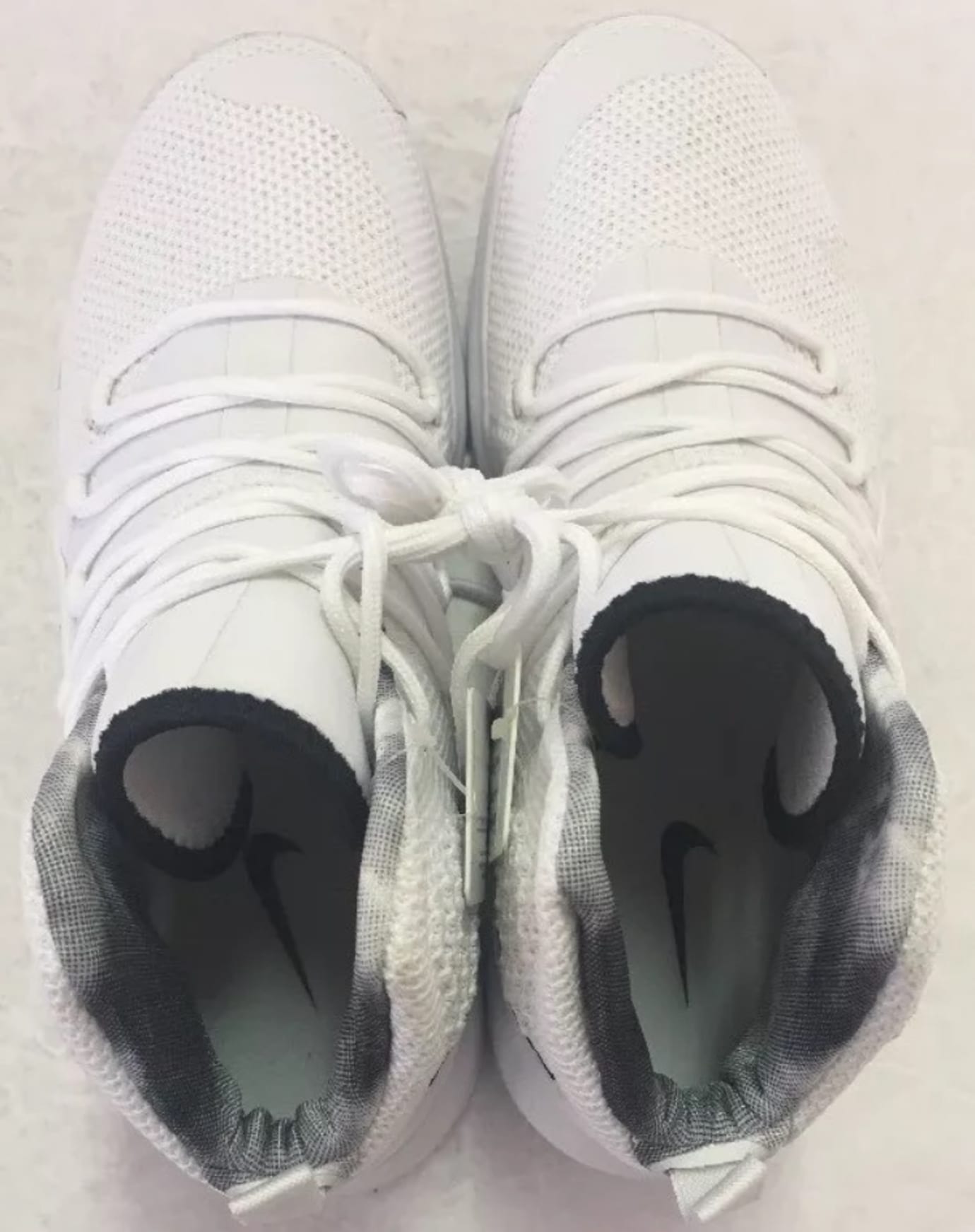 2018 hyperdunks low