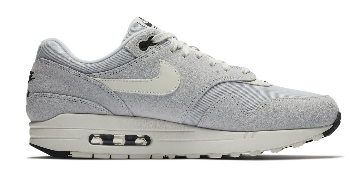 nike air max 1 pure platinum mini swoosh