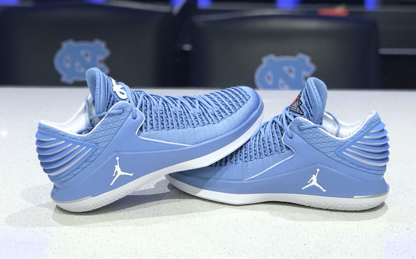 blue jordan 32