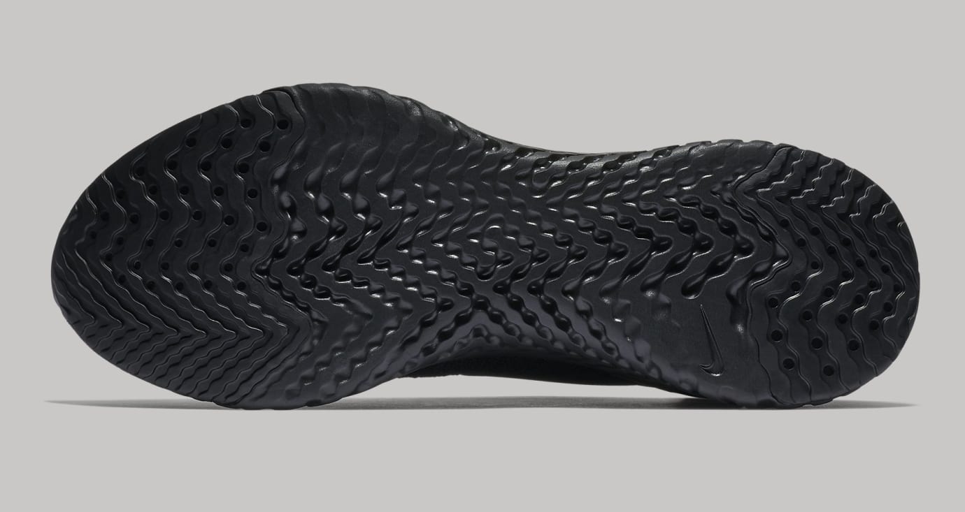 nike epic react flyknit triple black