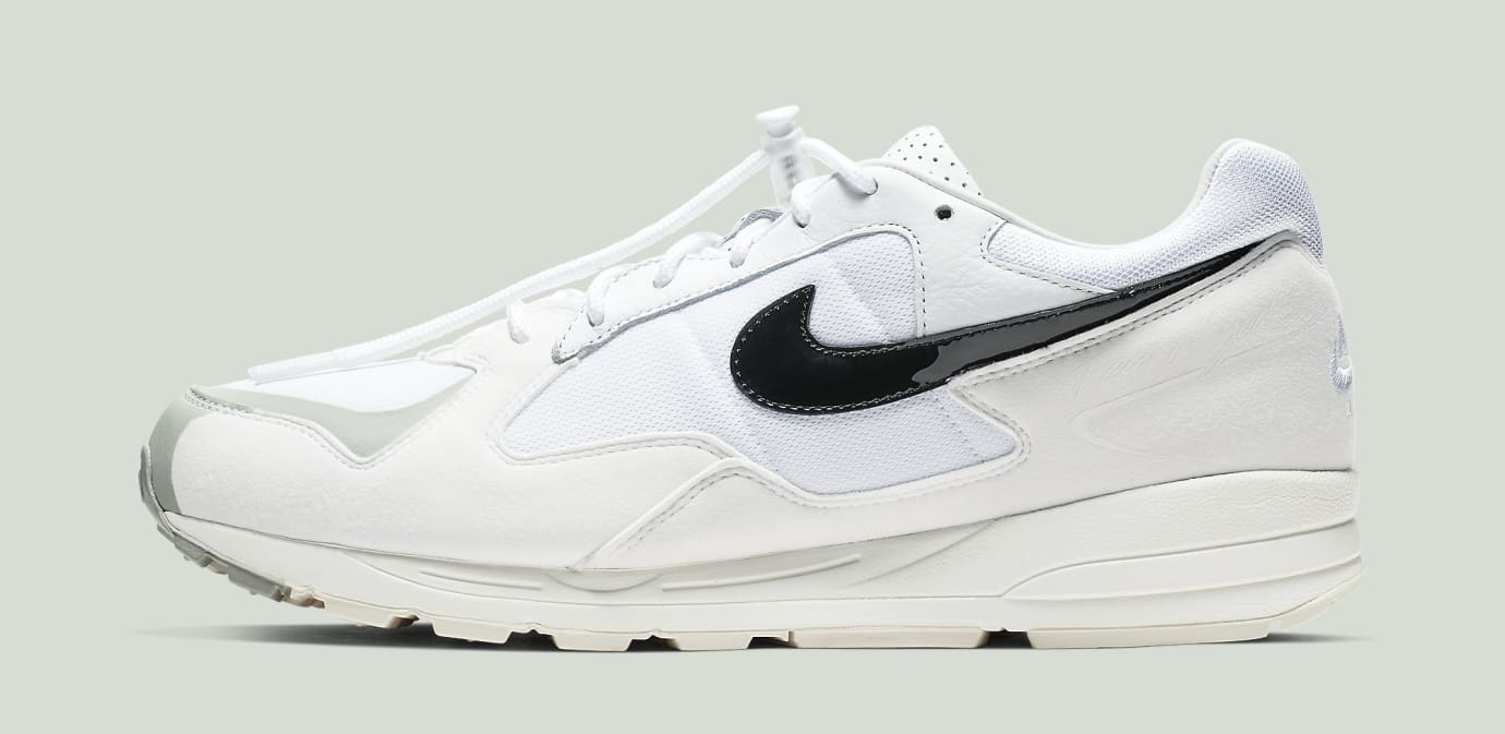 nike air skylon 2 white black