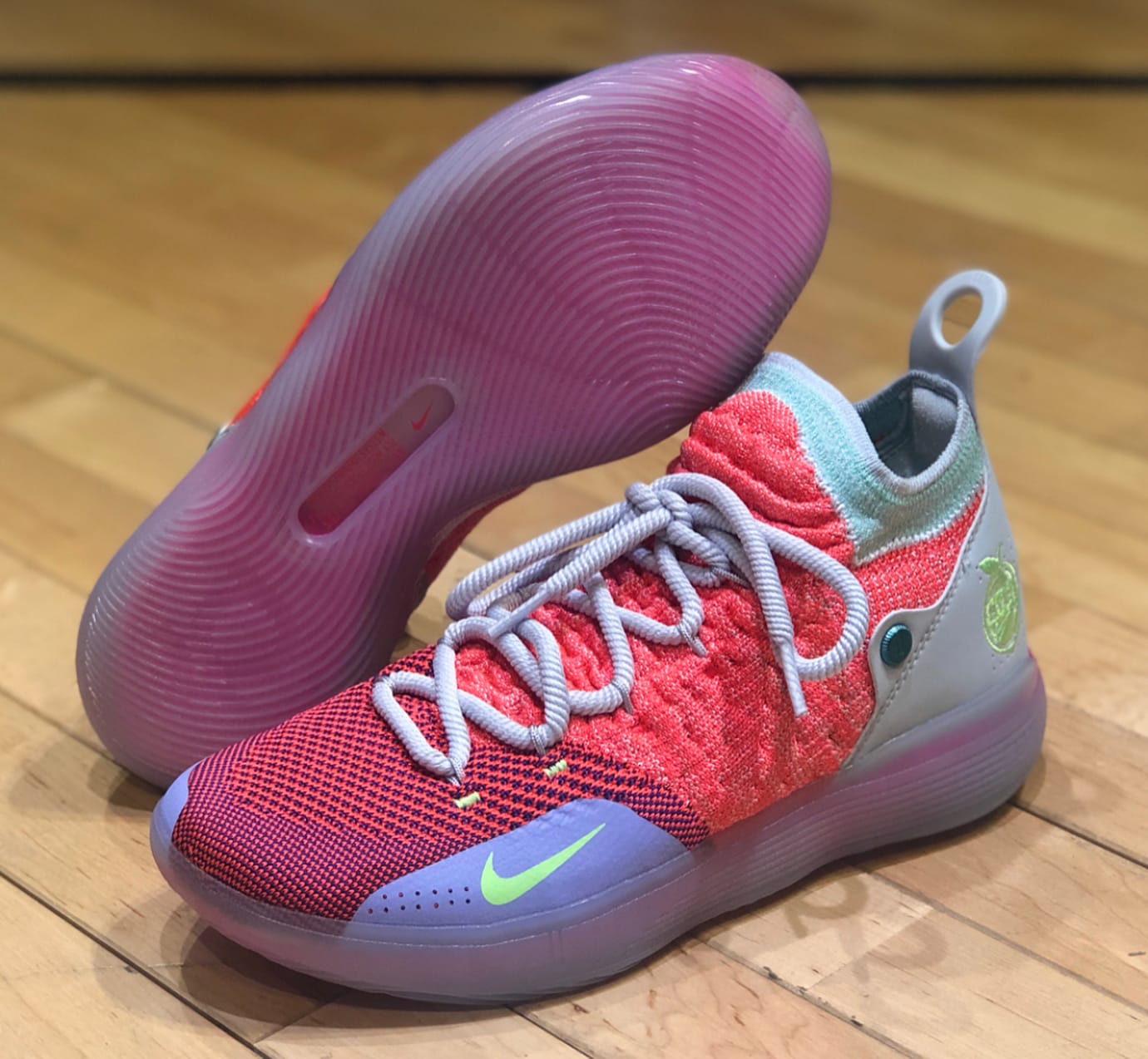 kd 11 peach jam footlocker