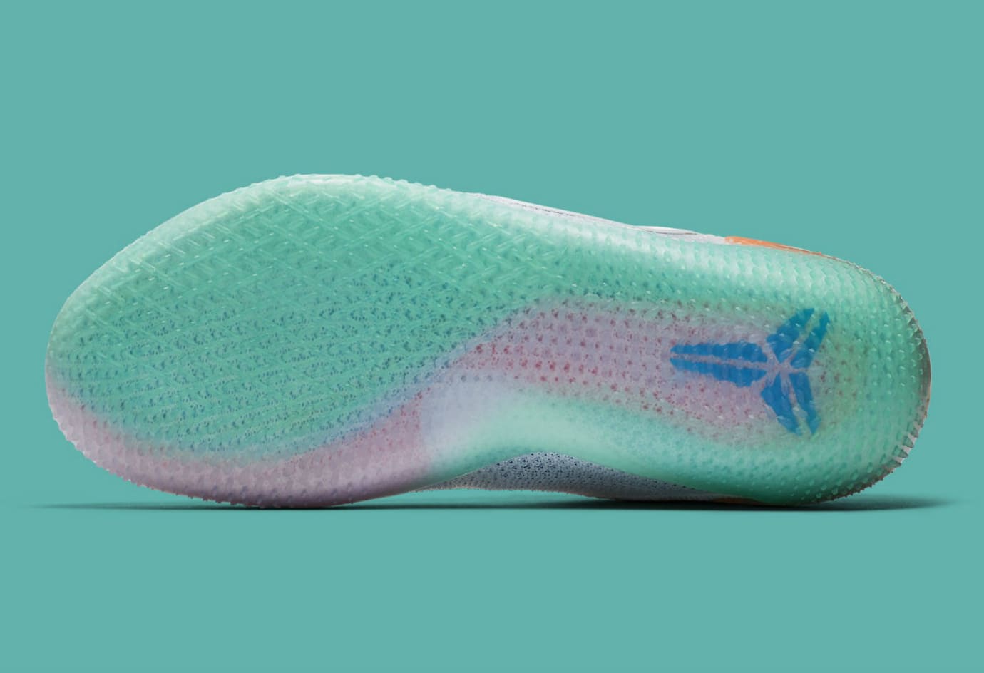 kobe 360 white multicolor