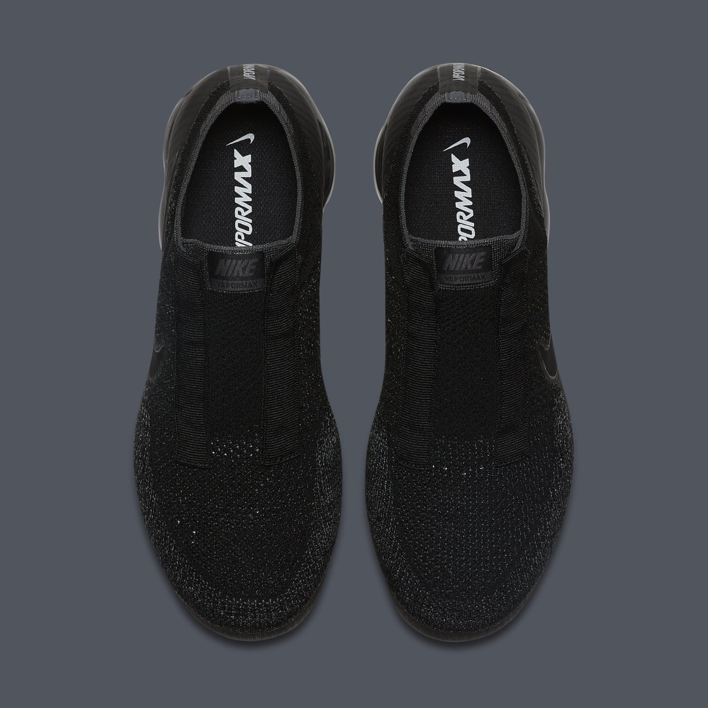 black laceless nike