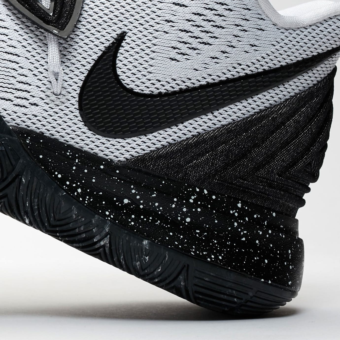 kyrie 5 cookies and cream