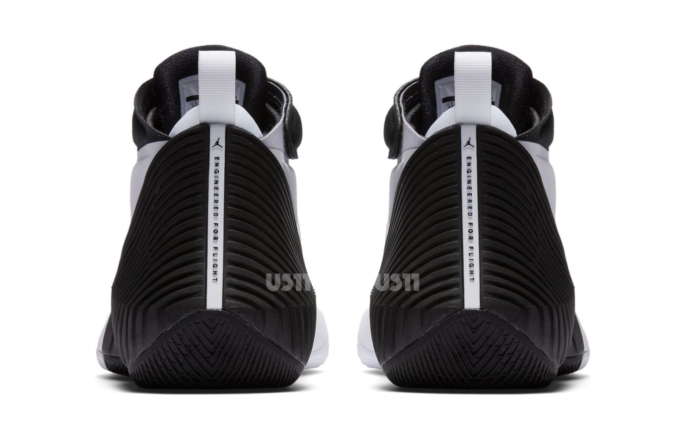 russell westbrook black and white shoes