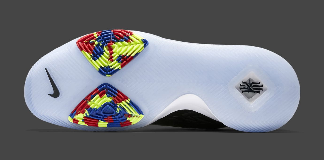Kyrie 3 bottom clearance