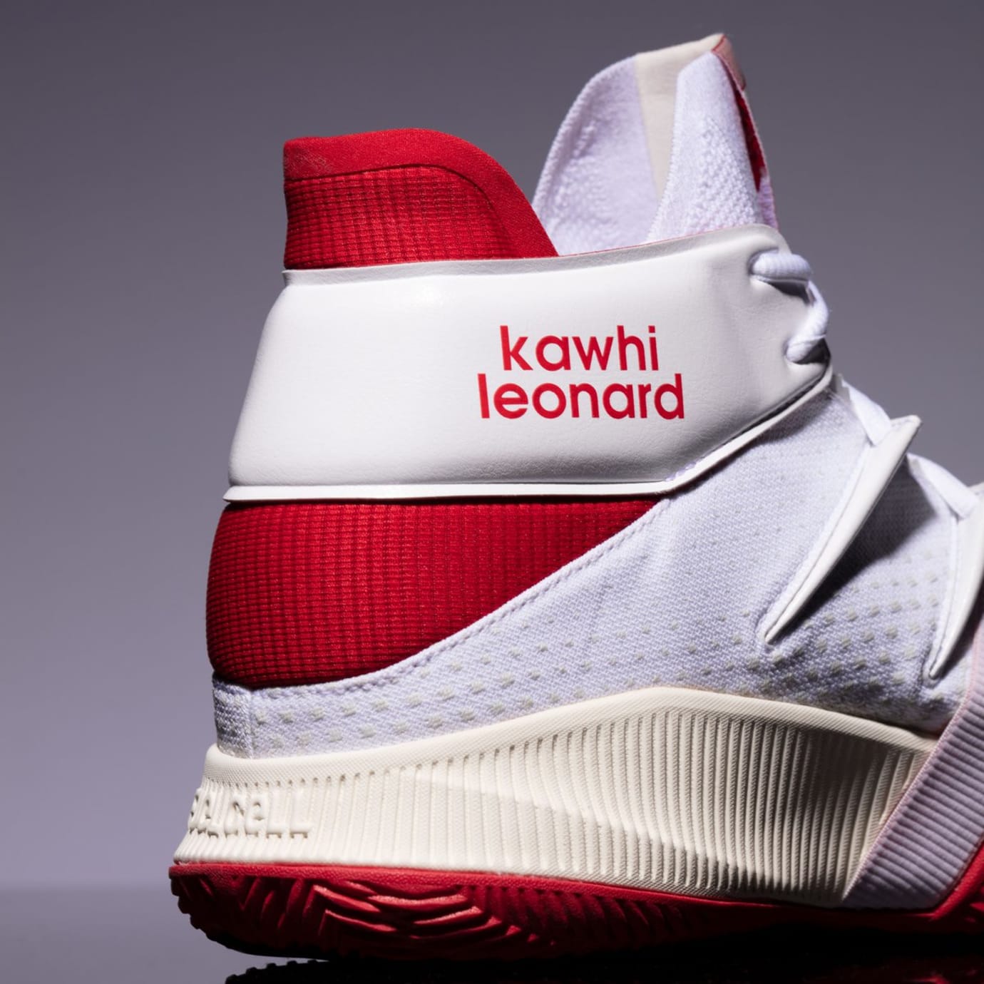 kawhi leonard shoes cost