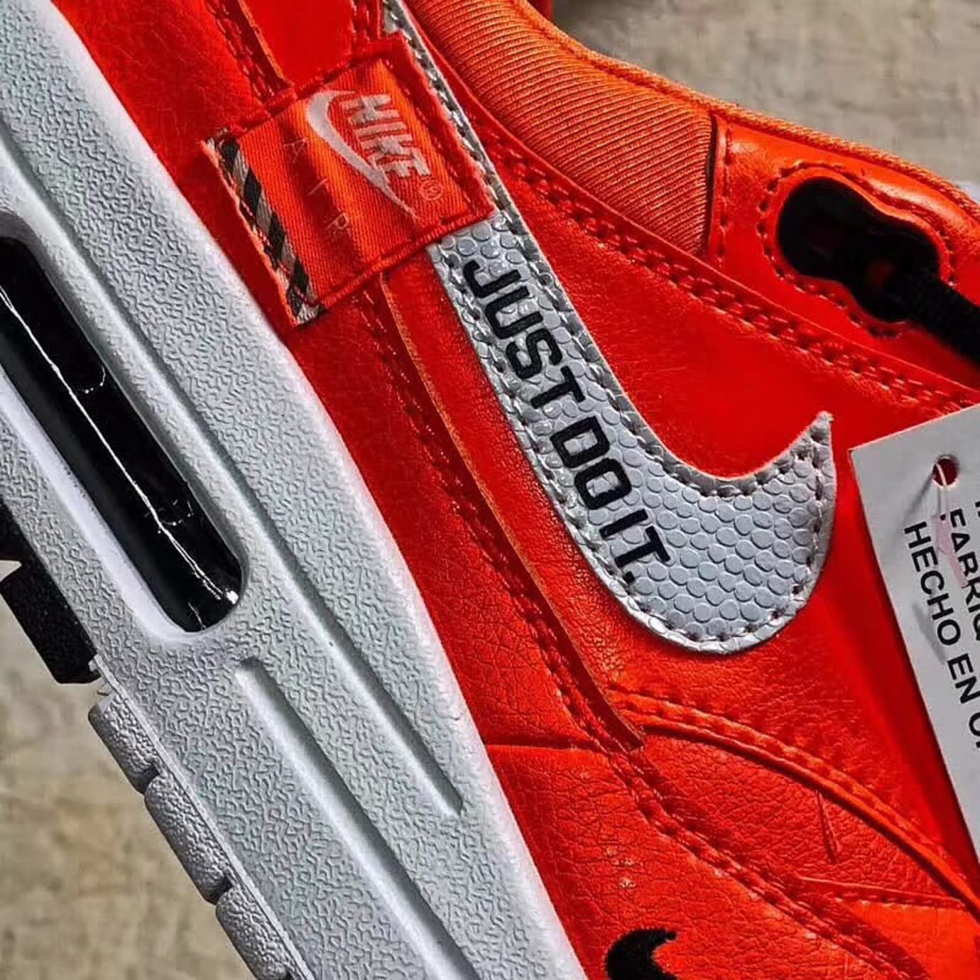 air max 1 just do it orange men's