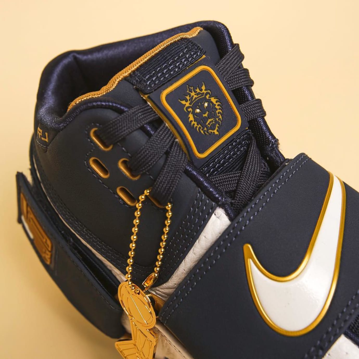 lebron zoom soldier 1 think 16