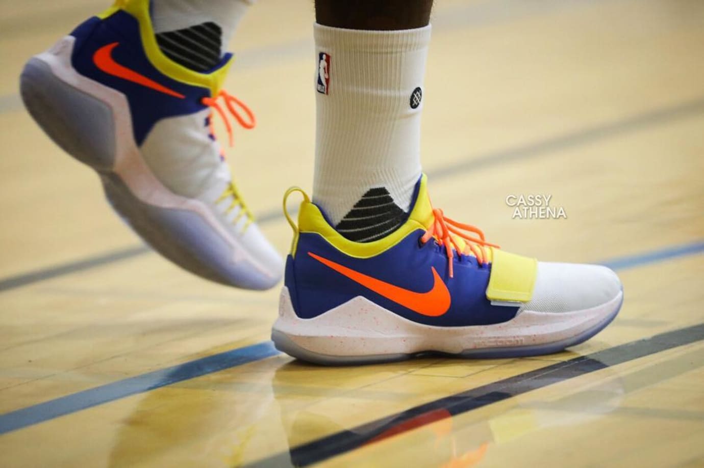 nike pg 1 on feet