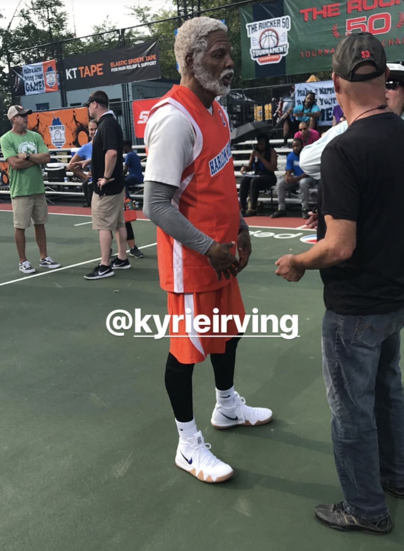 Nike kyrie 4 on feet best sale