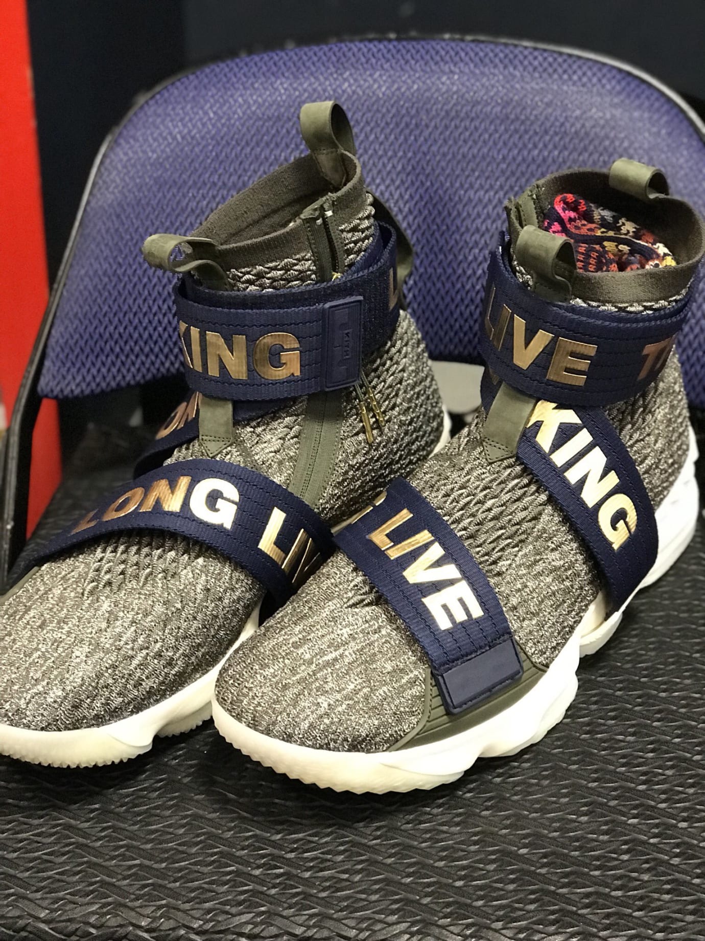 lebron 15 navy